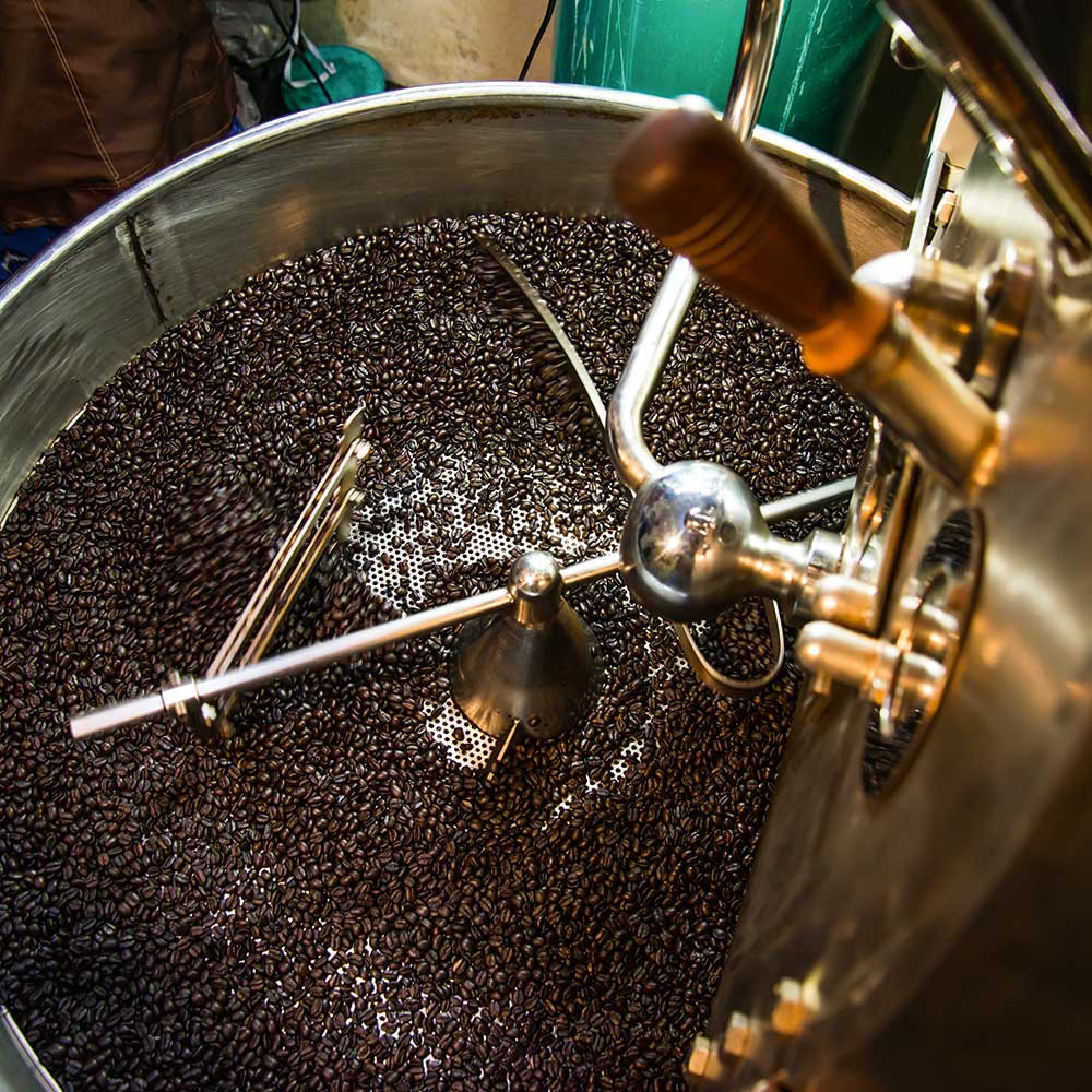 Eine Kaffeemühle mit hauseigenem Verkauf